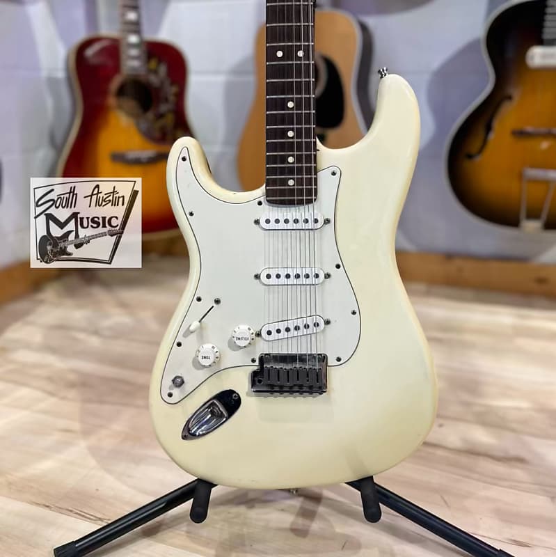Fender Lefty Stratocaster 2002 – Olympic White