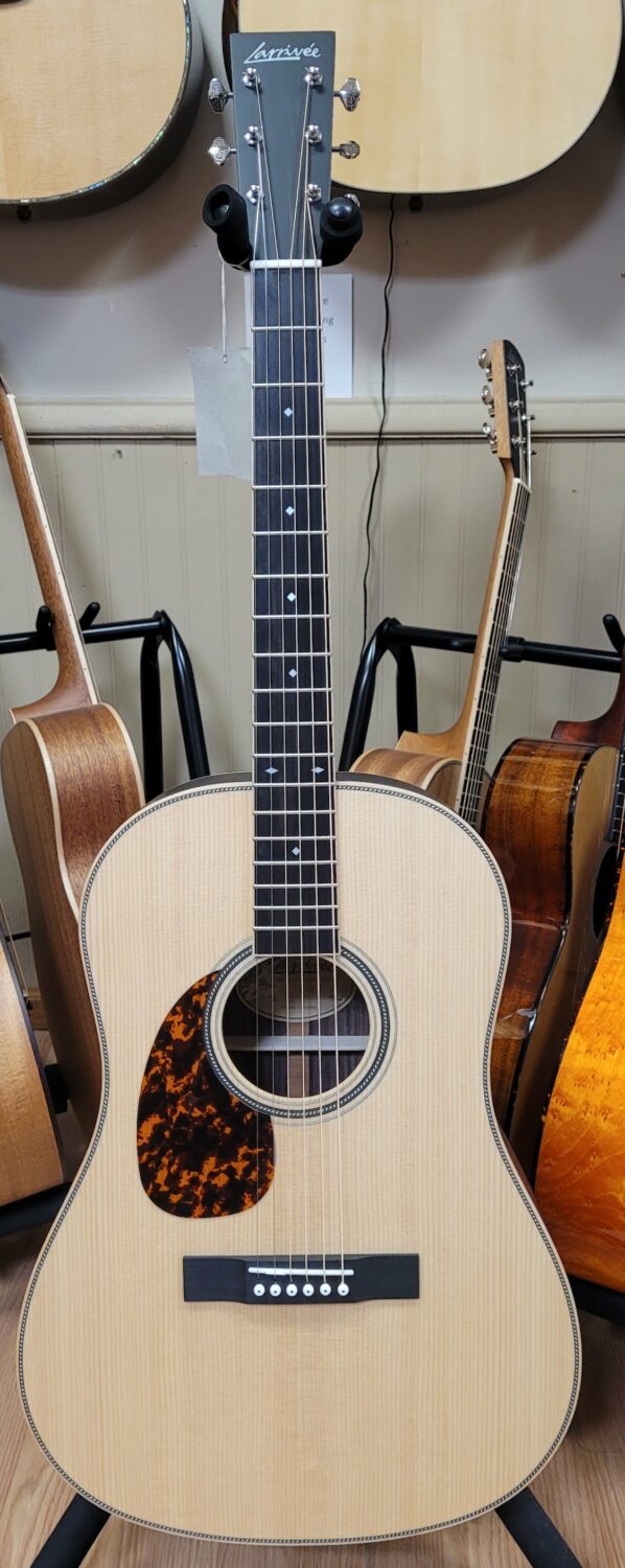 Larrivee SD-40R Left Handed