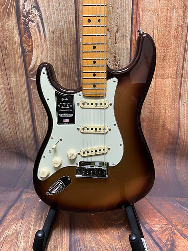 Fender American Ultra Stratocaster Lefty - Ultraburst
