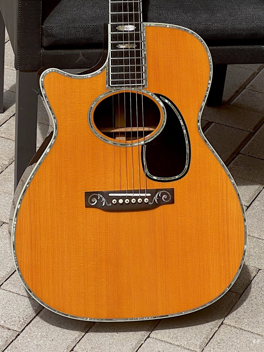 Martin 1988 Martin MC-45L Custom Shop “Lefty” Cutaway