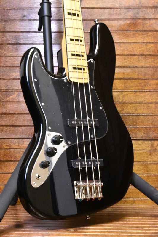 SQUIER CLASSIC VIBE 70S JAZZ BASS LH MN BLK