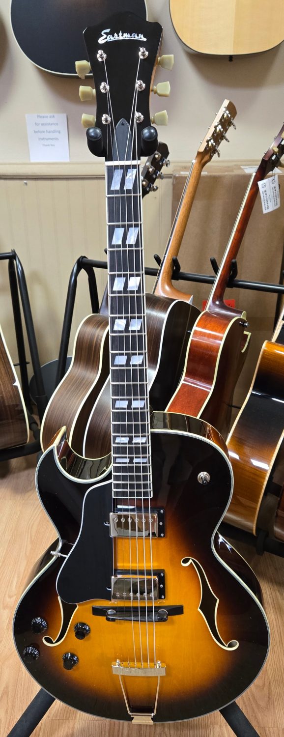 Eastman AR372CE-SB Left Handed