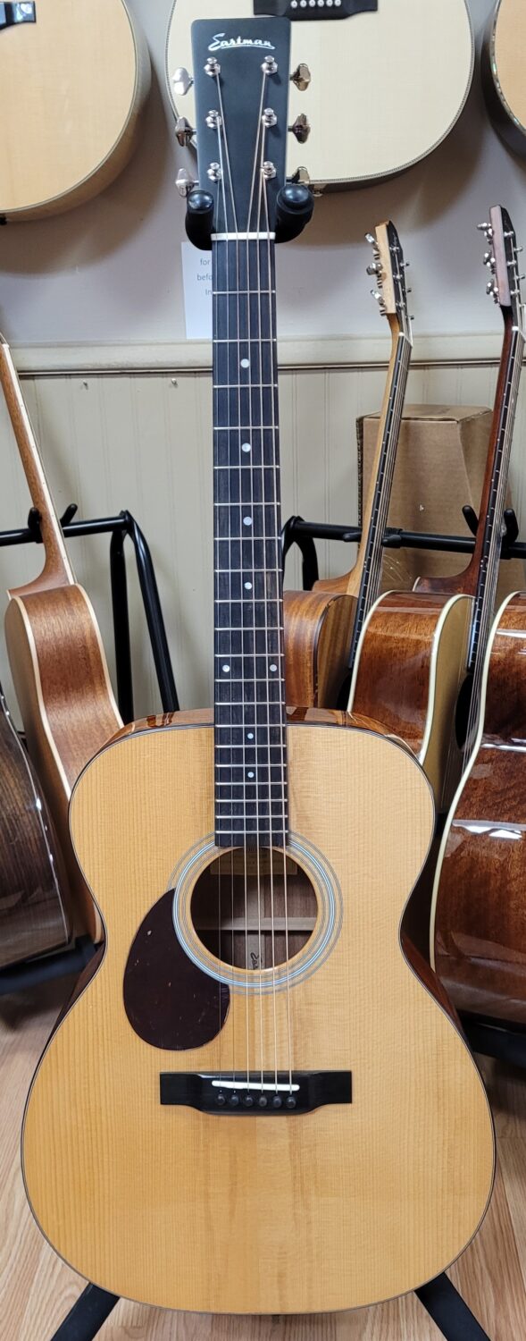Eastman E10OM-TC Left Handed
