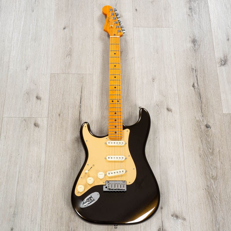 Fender American Ultra Stratocaster Left-Hand Guitar, Maple Fretboard, Texas Tea